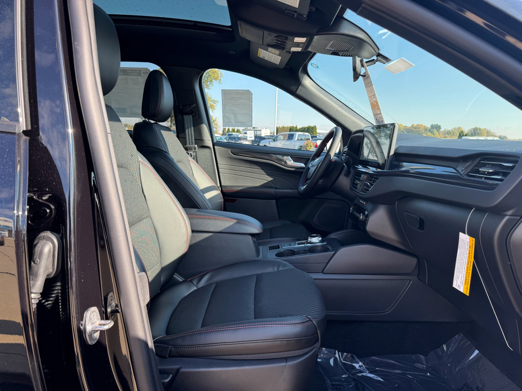 New 2026 Ford Escape ST-Line image 12