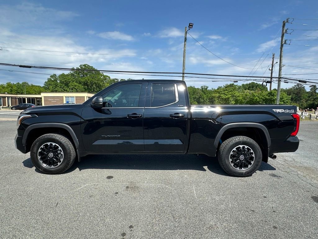 Used 2023 Toyota Tundra SR5 w/ TRD Off-Road Package AWD/4WD image 5