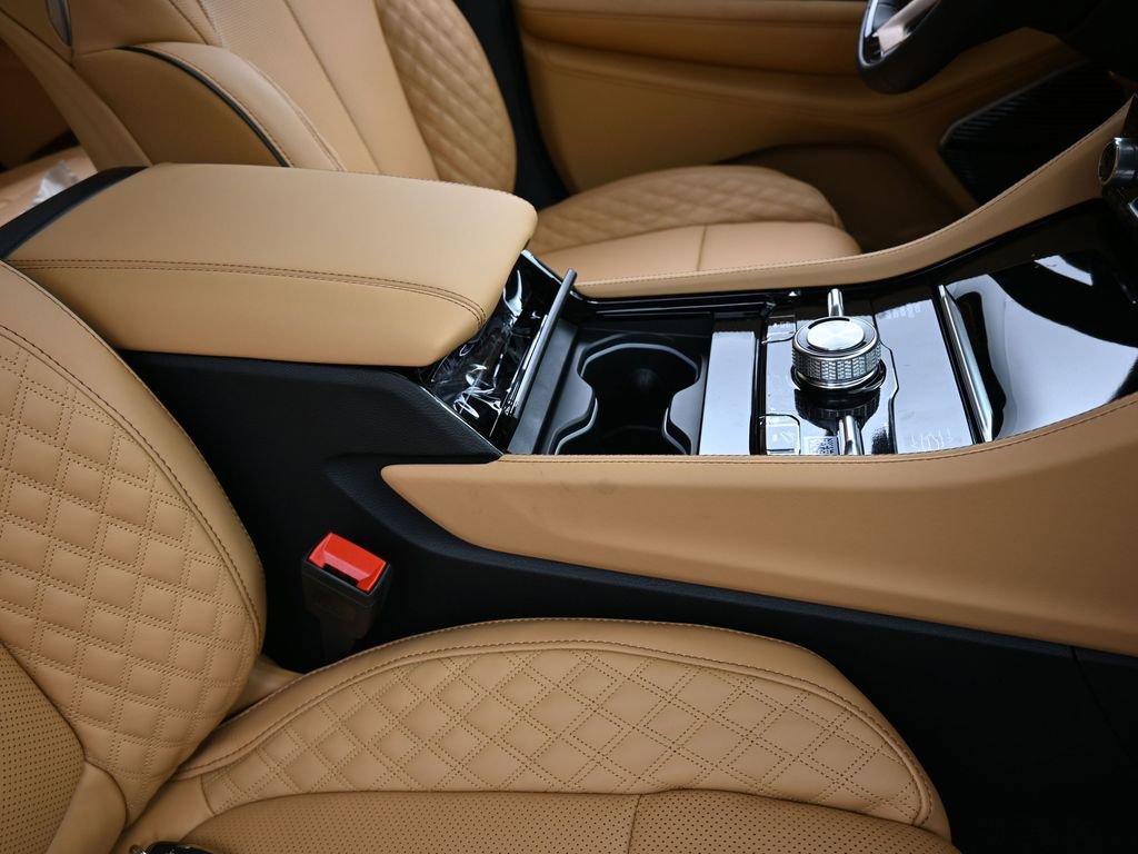 Used 2025 Jeep Grand Cherokee L Summit w/ Luxury Tech Group V image 40