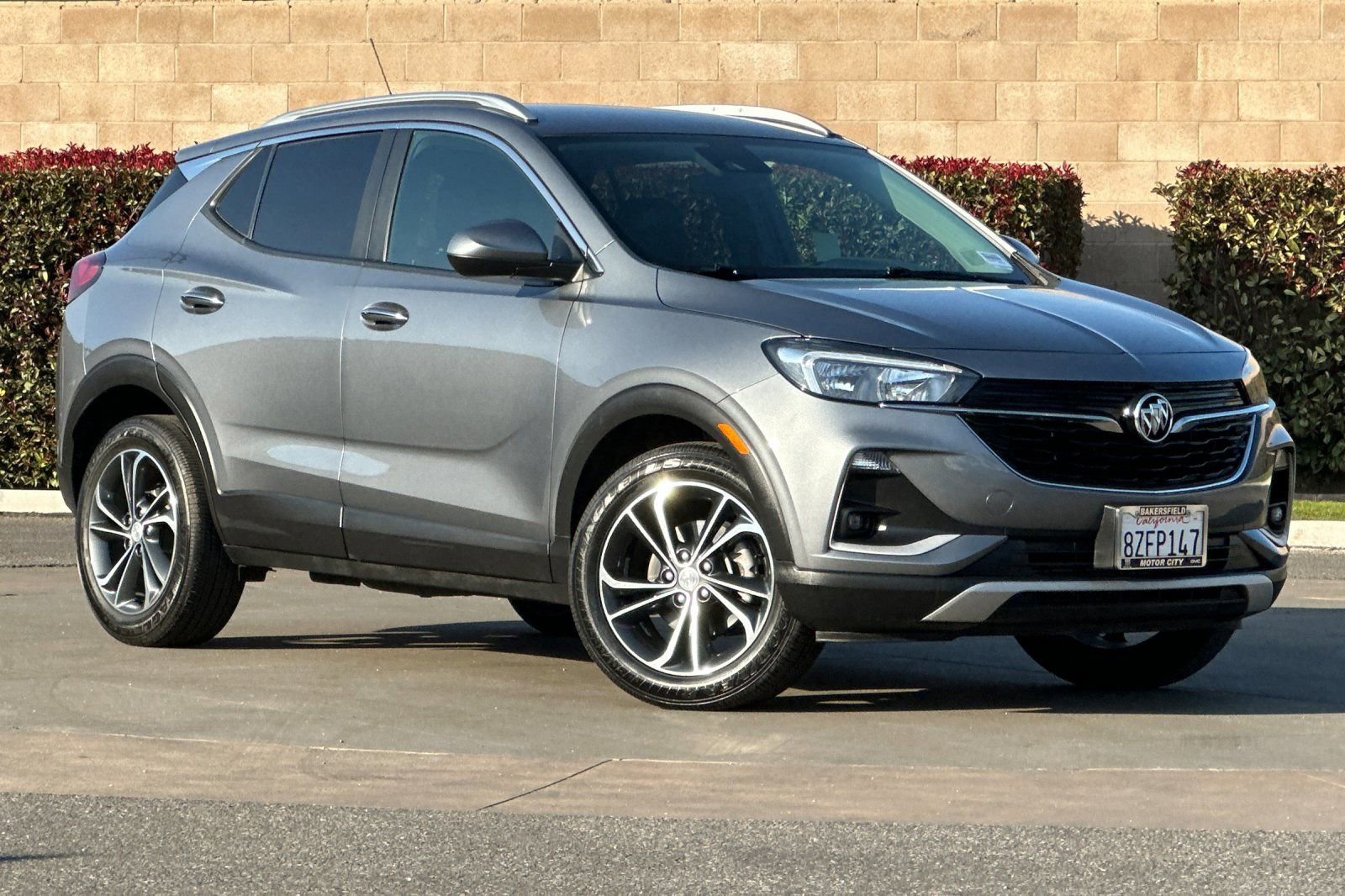 Certified 2022 Buick Encore GX Select image 2