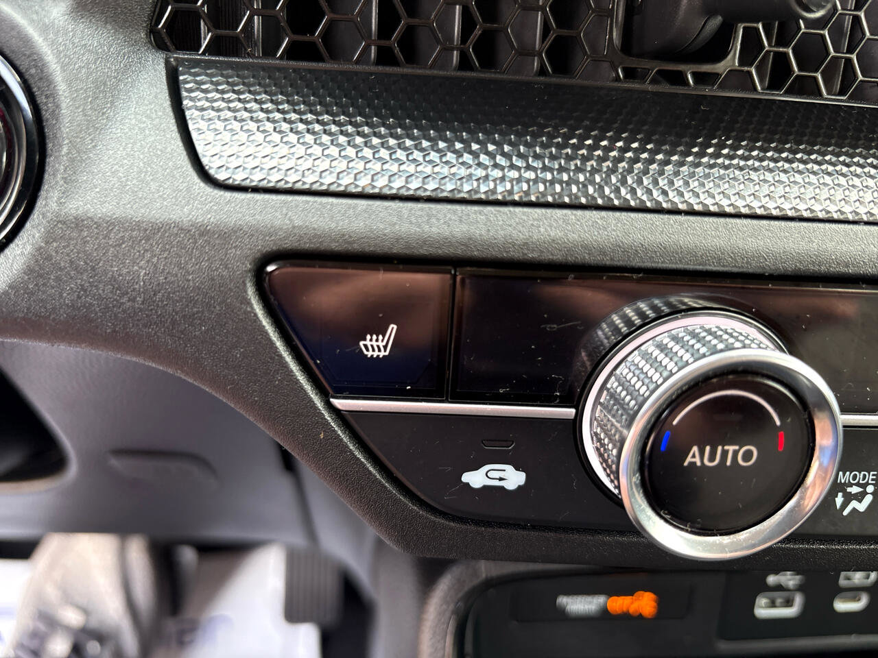 Used 2023 Honda CR-V EX image 23