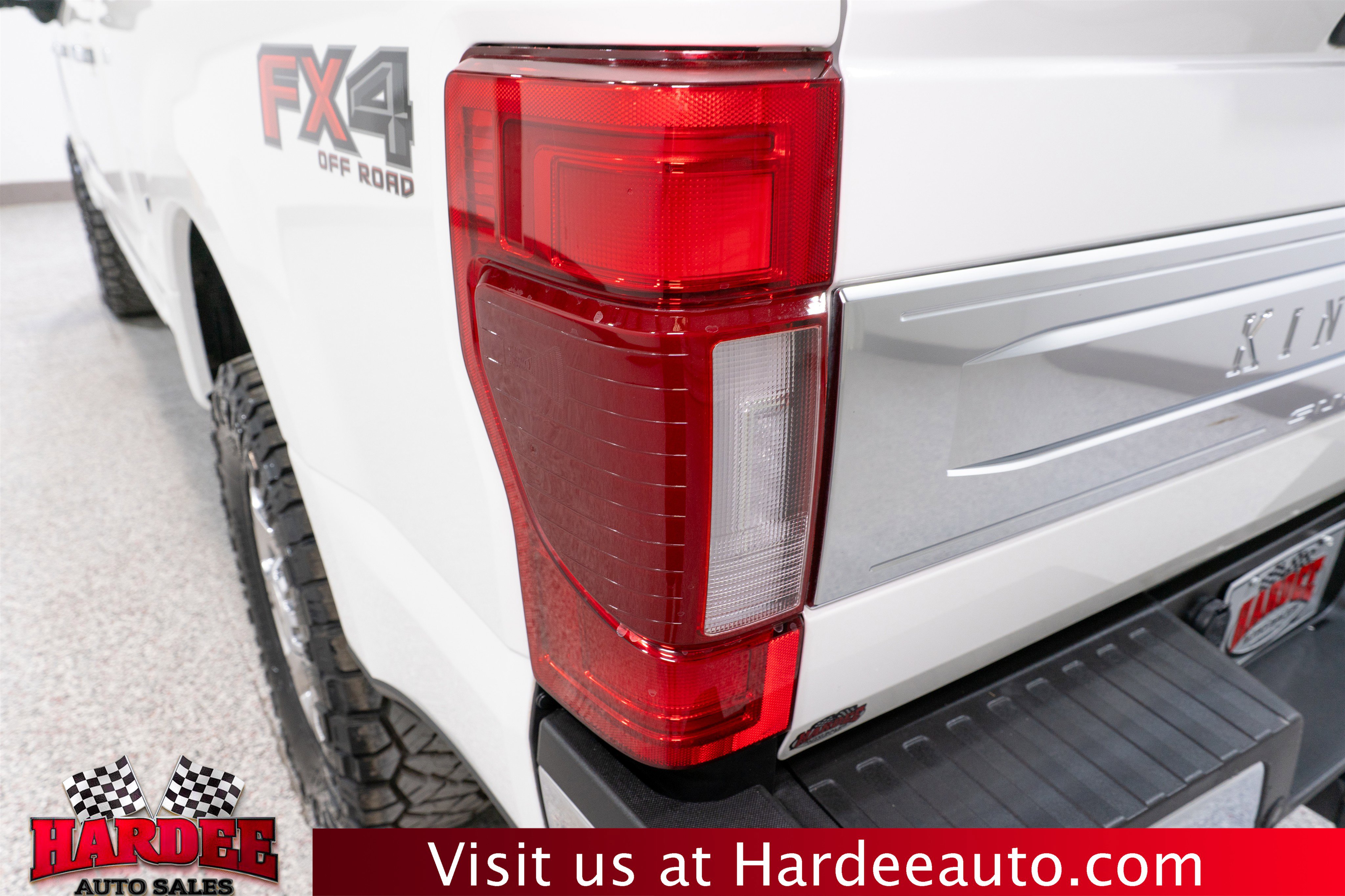 Used 2022 Ford F250 King Ranch w/ Chrome Package AWD/4WD image 9