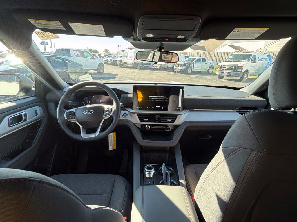 New 2027 Ford Explorer Active AWD/4WD image 16