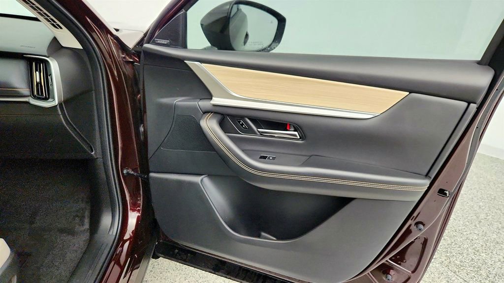 Used 2025 MAZDA CX-90 Plug-In Hybrid w/Premium Sport AWD/4WD image 27