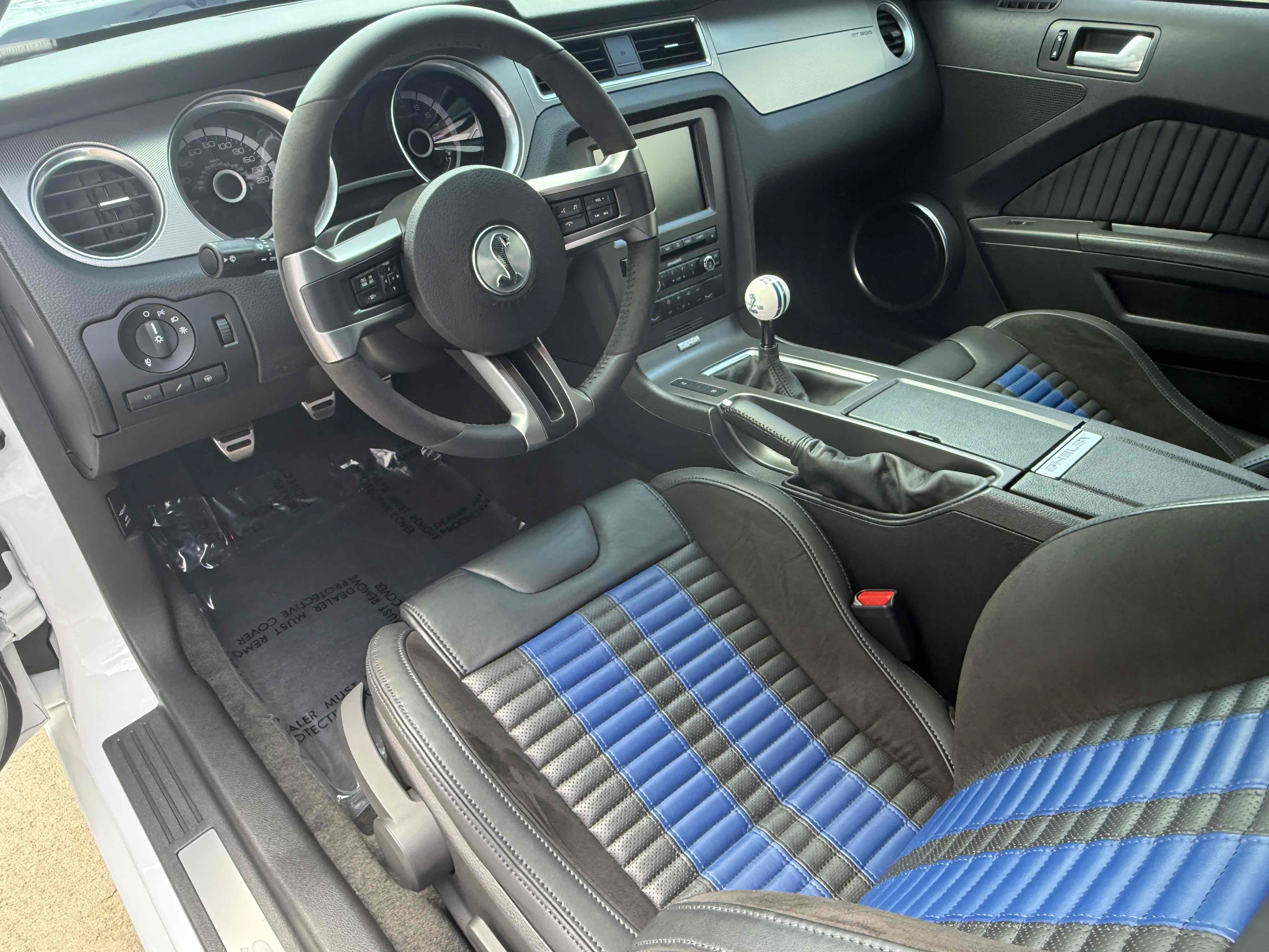 Used 2014 Ford Mustang Shelby GT500 w/ Equipment Group 821A RWD image 23