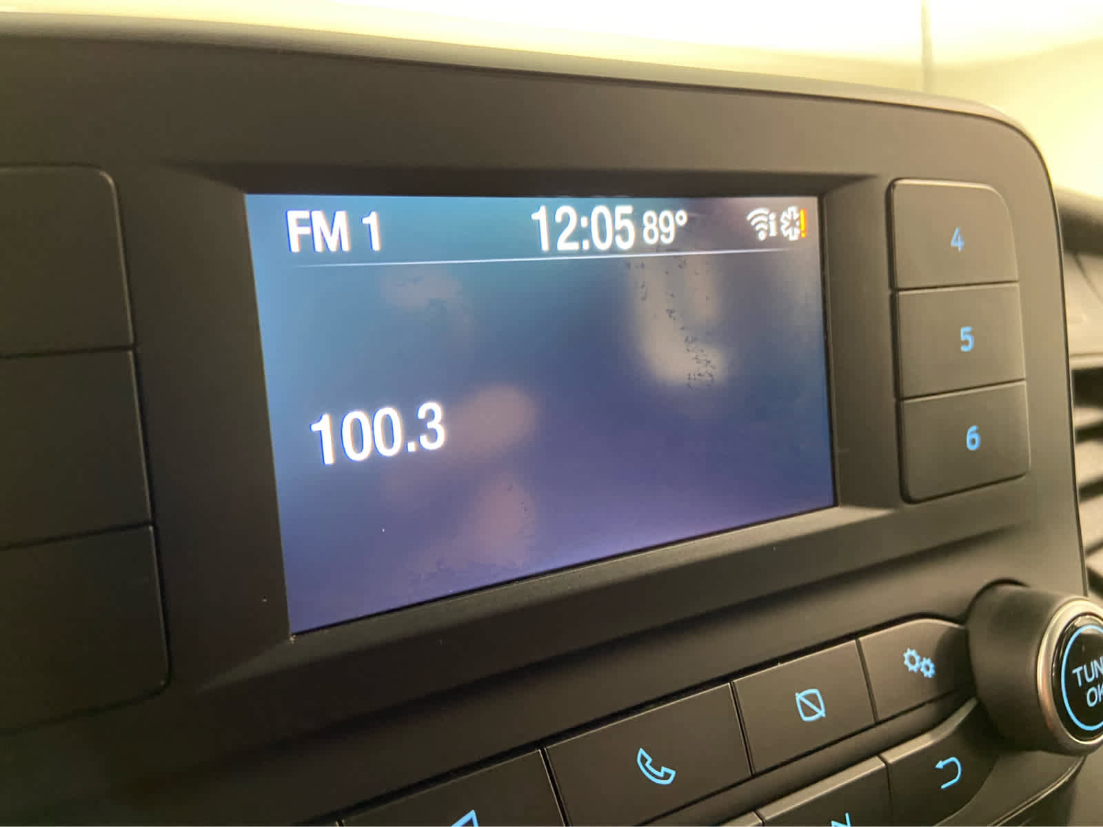 Used 2023 Ford Transit 250 Low Roof w/ Exterior Upgrade Package image 19