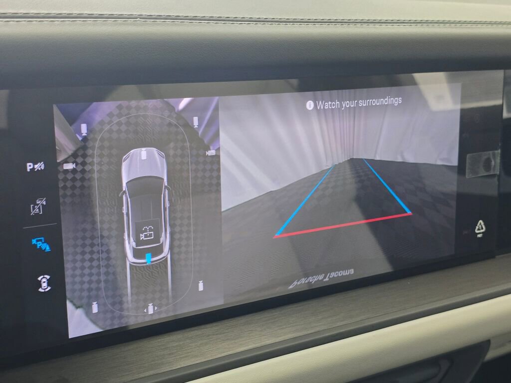 New 2026 Porsche Cayenne GTS image 31