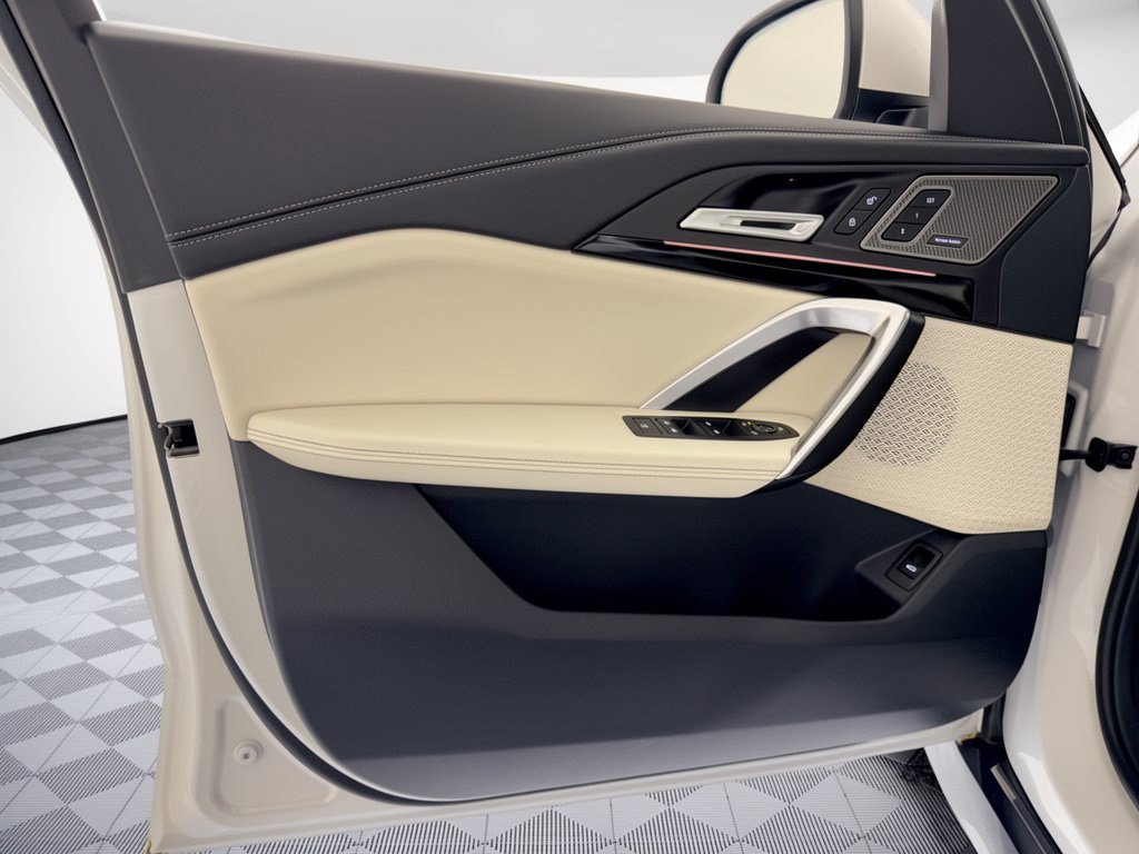 New 2027 BMW X1 xDrive28i AWD/4WD image 14
