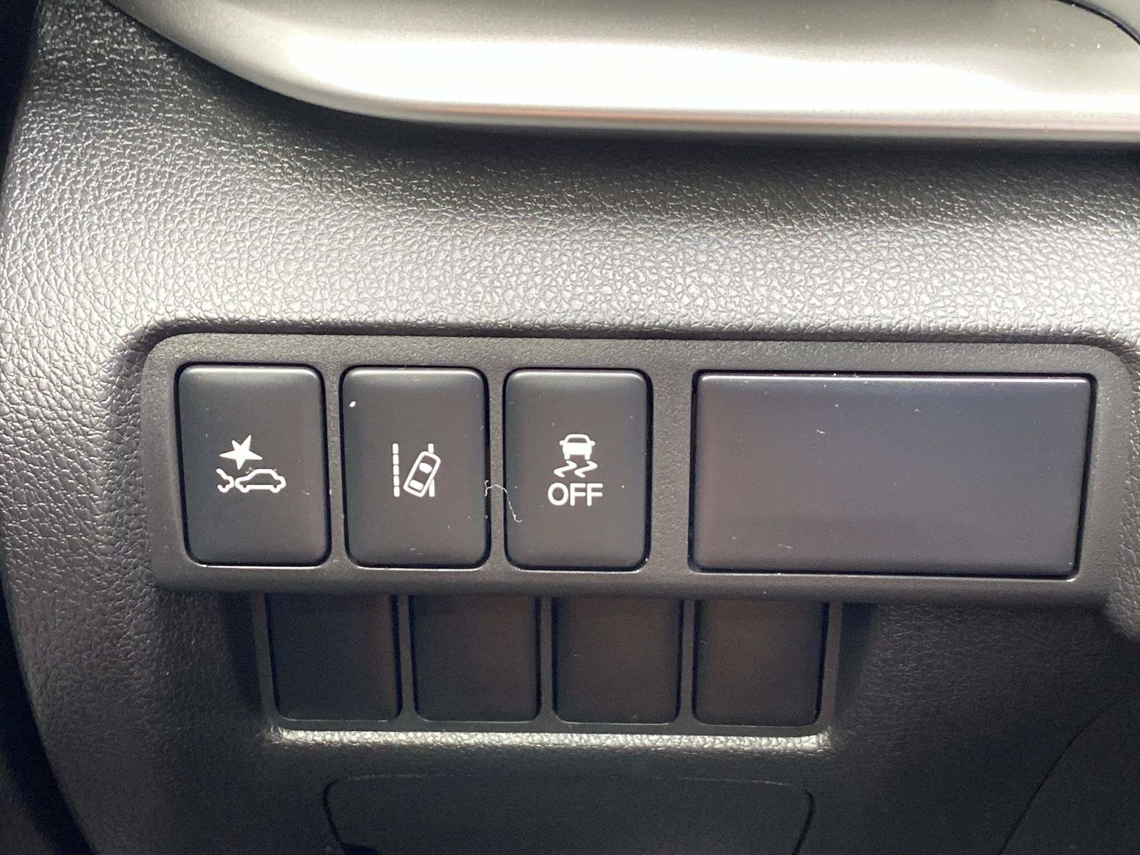 Used 2022 Mitsubishi Eclipse Cross ES AWD/4WD image 16