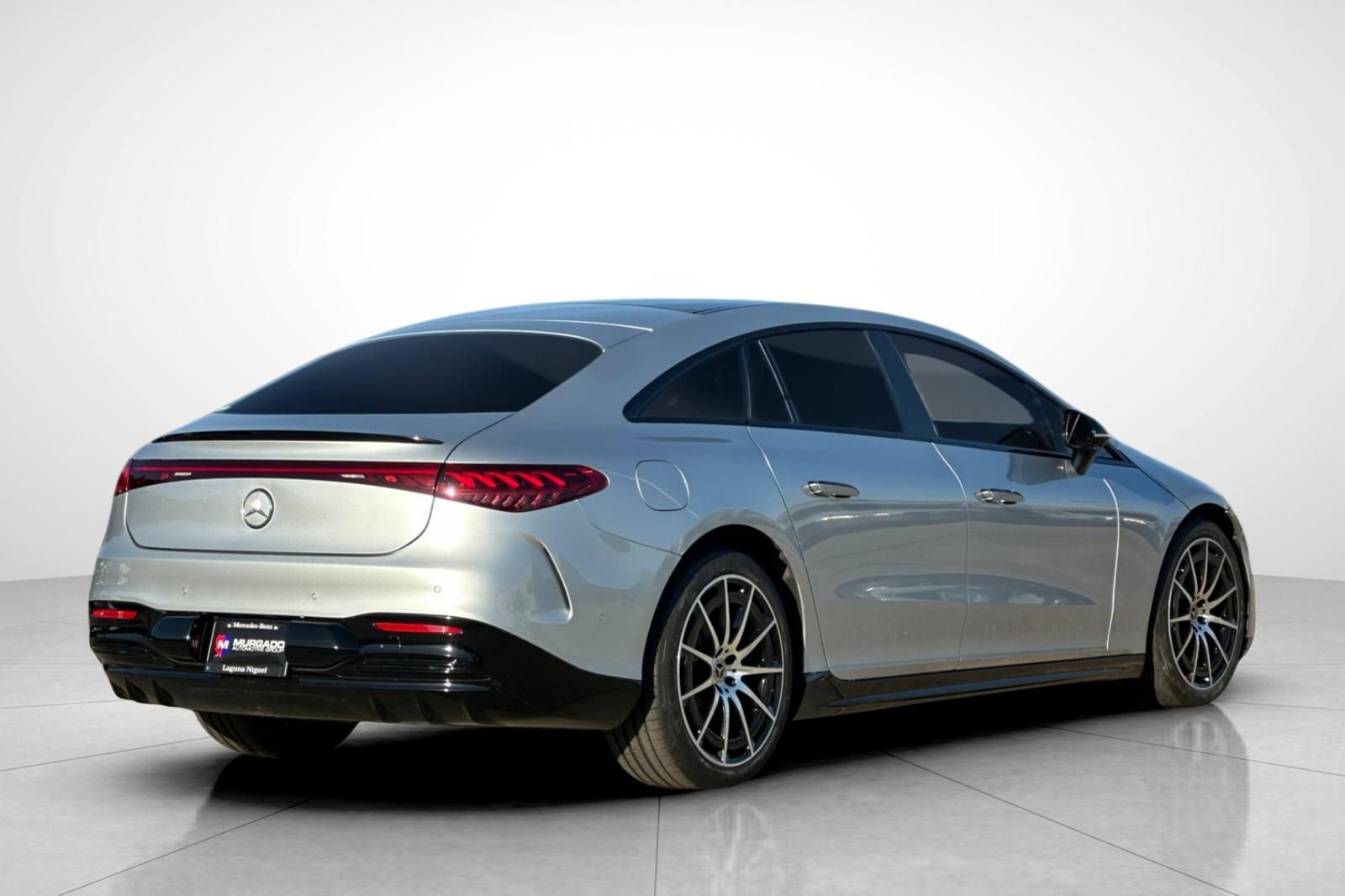 Certified 2022 Mercedes-Benz EQS 450+ 450 image 2