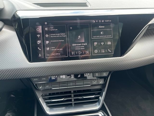 Used 2024 Audi e-tron GT Prestige AWD/4WD image 16