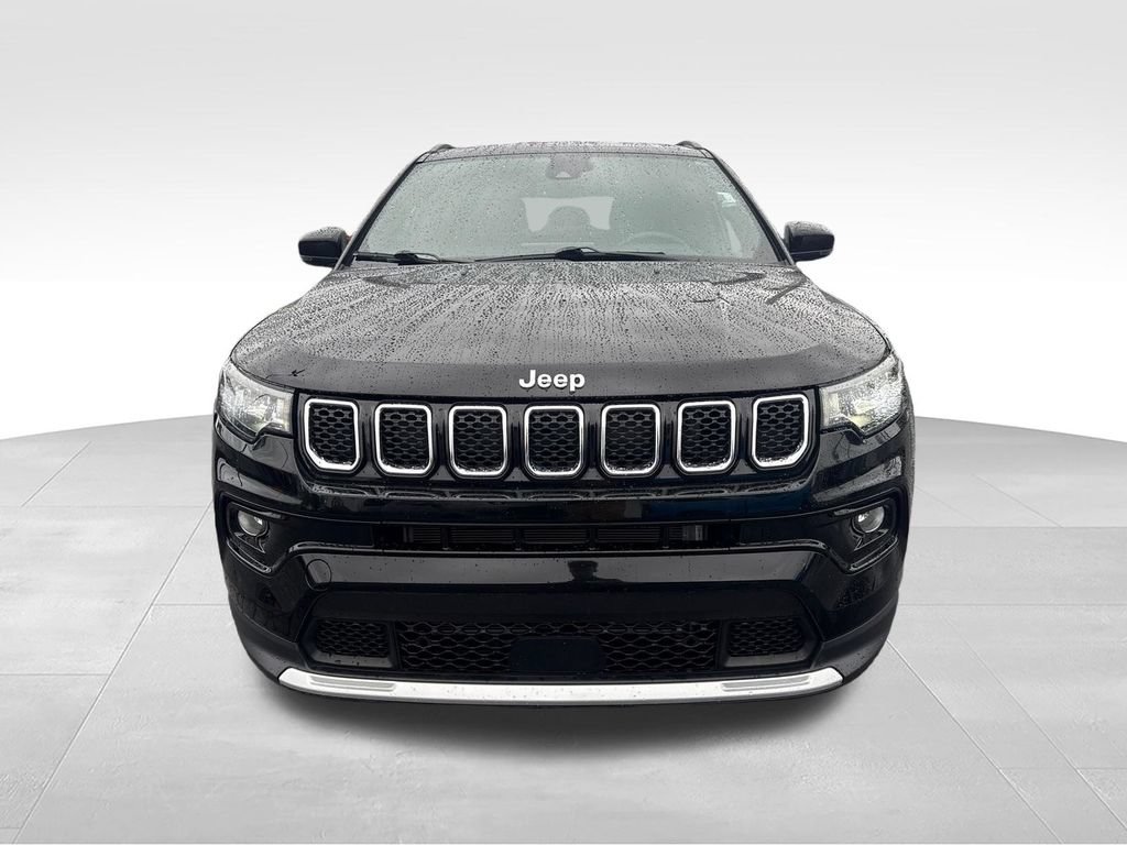 Certified 2023 Jeep Compass Limited w/ Elite Group AWD/4WD image 9