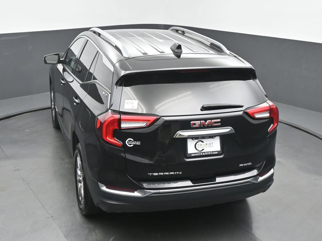 Used 2024 GMC Terrain SLT AWD/4WD image 40