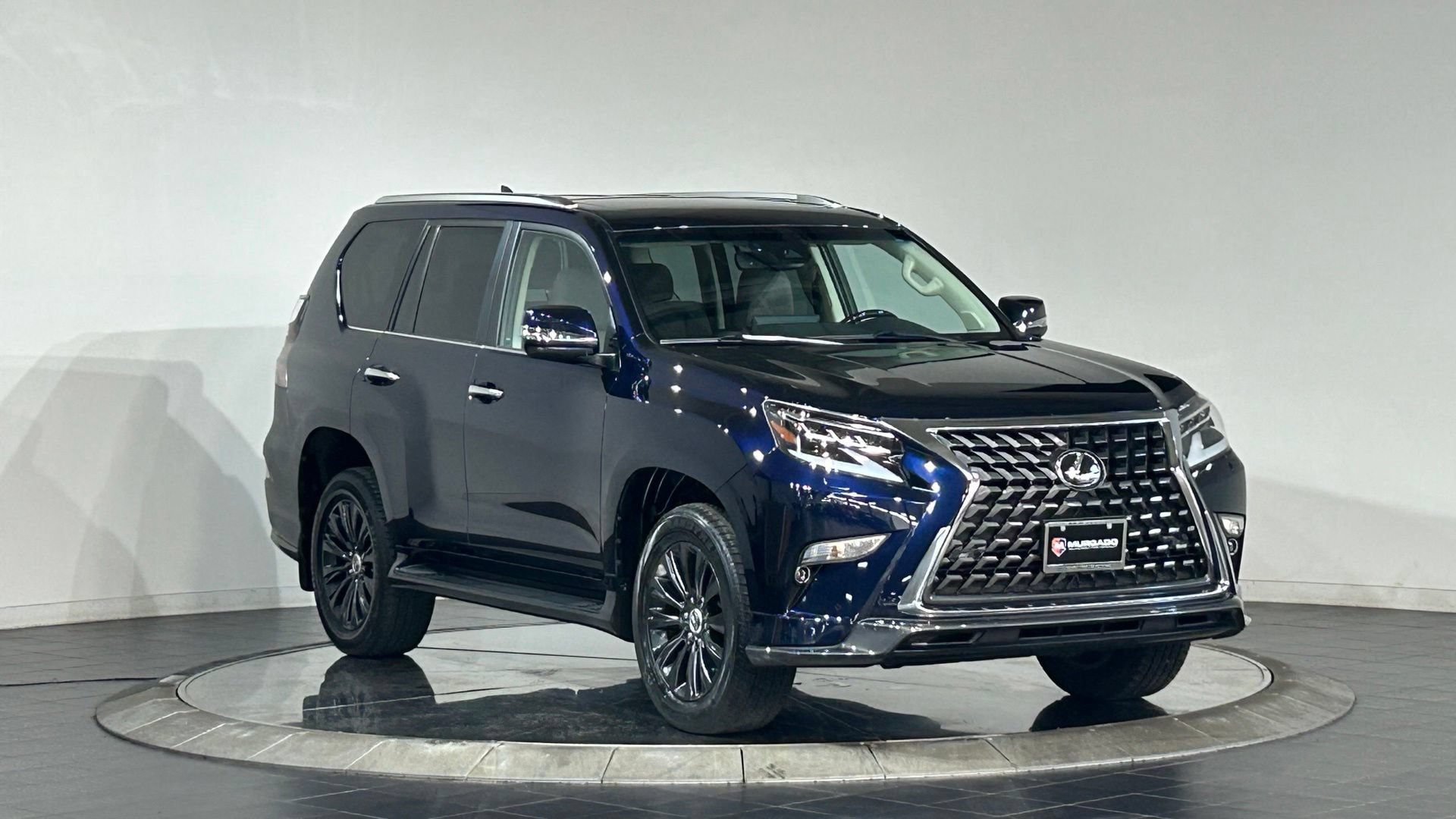 Used 2023 Lexus GX 460 Premium AWD/4WD image 2