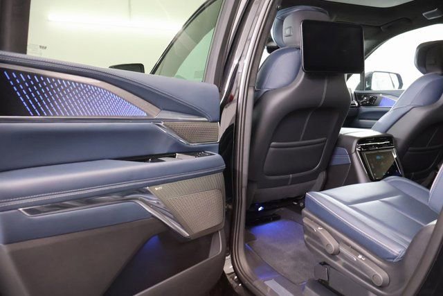 New 2025 Cadillac Escalade IQ Sport 2 AWD/4WD image 24