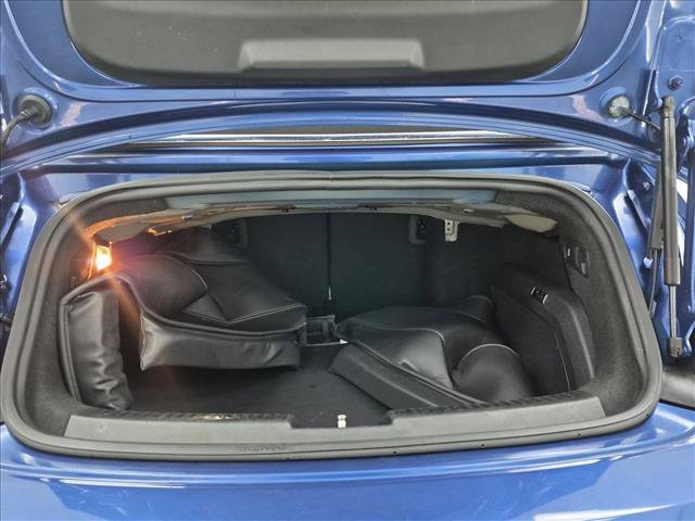 Used 2013 Volkswagen Beetle 2.0T FWD image 6