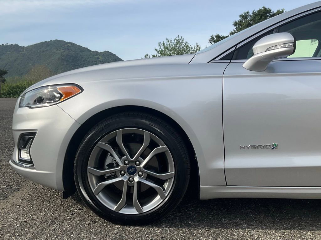 Used 2019 Ford Fusion Titanium image 10