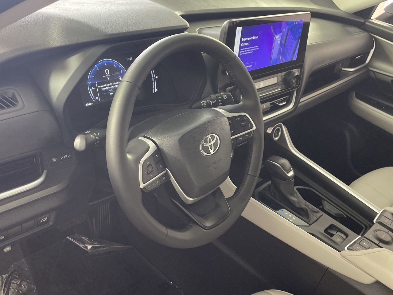 Used 2025 Toyota Grand Highlander FWD image 11