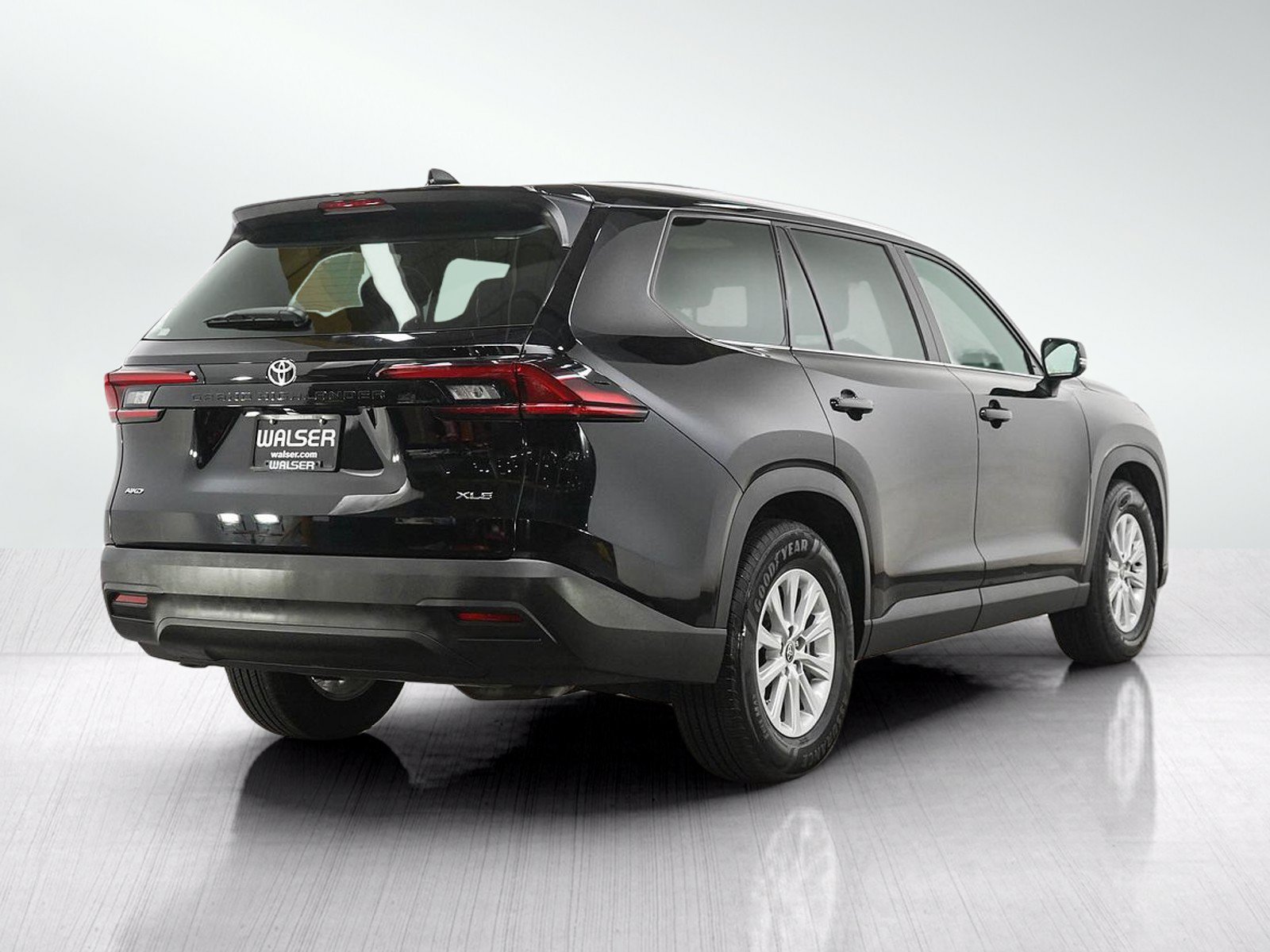 Used 2025 Toyota Grand Highlander AWD image 5