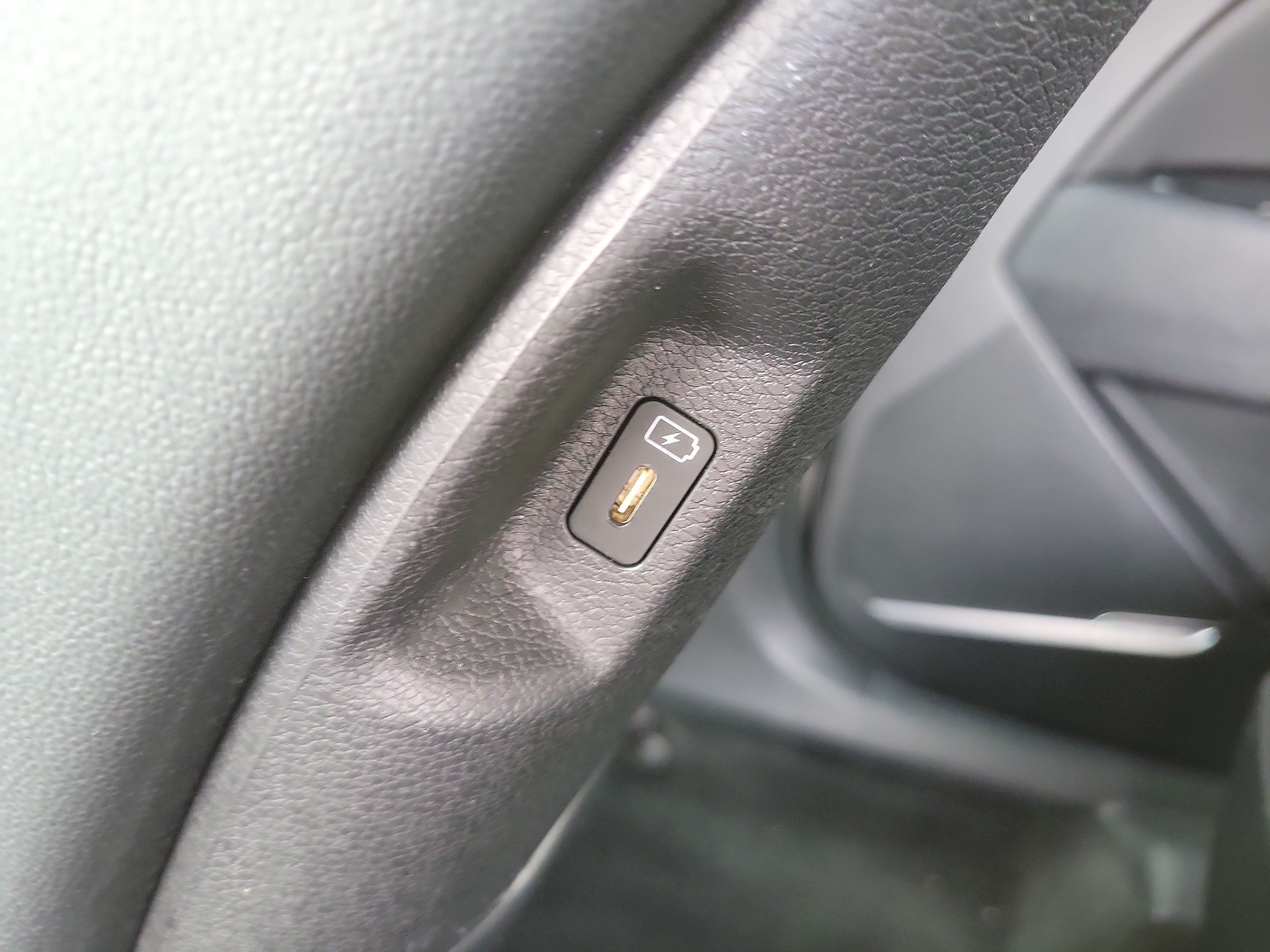 Used 2023 Kia Sportage X-Pro AWD/4WD image 13