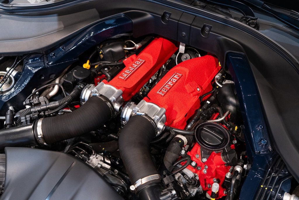 Certified 2022 Ferrari Roma RWD image 19