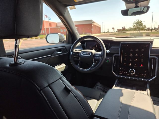 Used 2026 GMC Acadia AT4 w/ Super Cruise Package AWD/4WD image 54