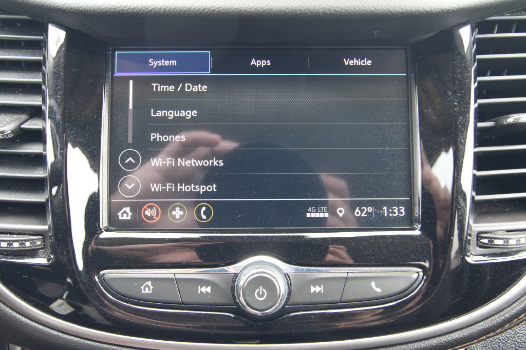Used 2019 Chevrolet Trax LT AWD/4WD image 27