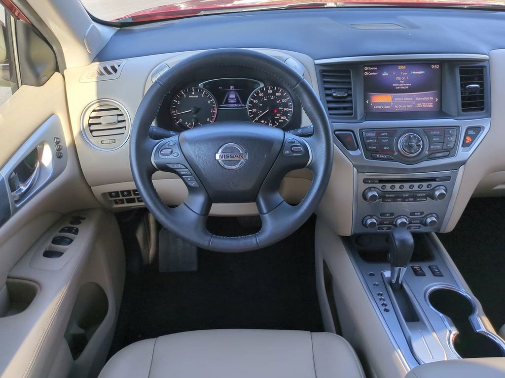 Used 2017 Nissan Pathfinder SL w/ SL Tech Package image 16