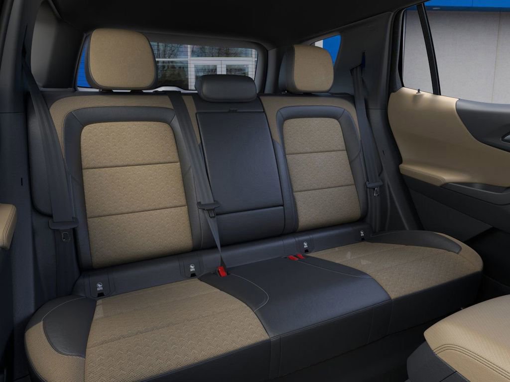 New 2026 Chevrolet Equinox ACTIV image 17