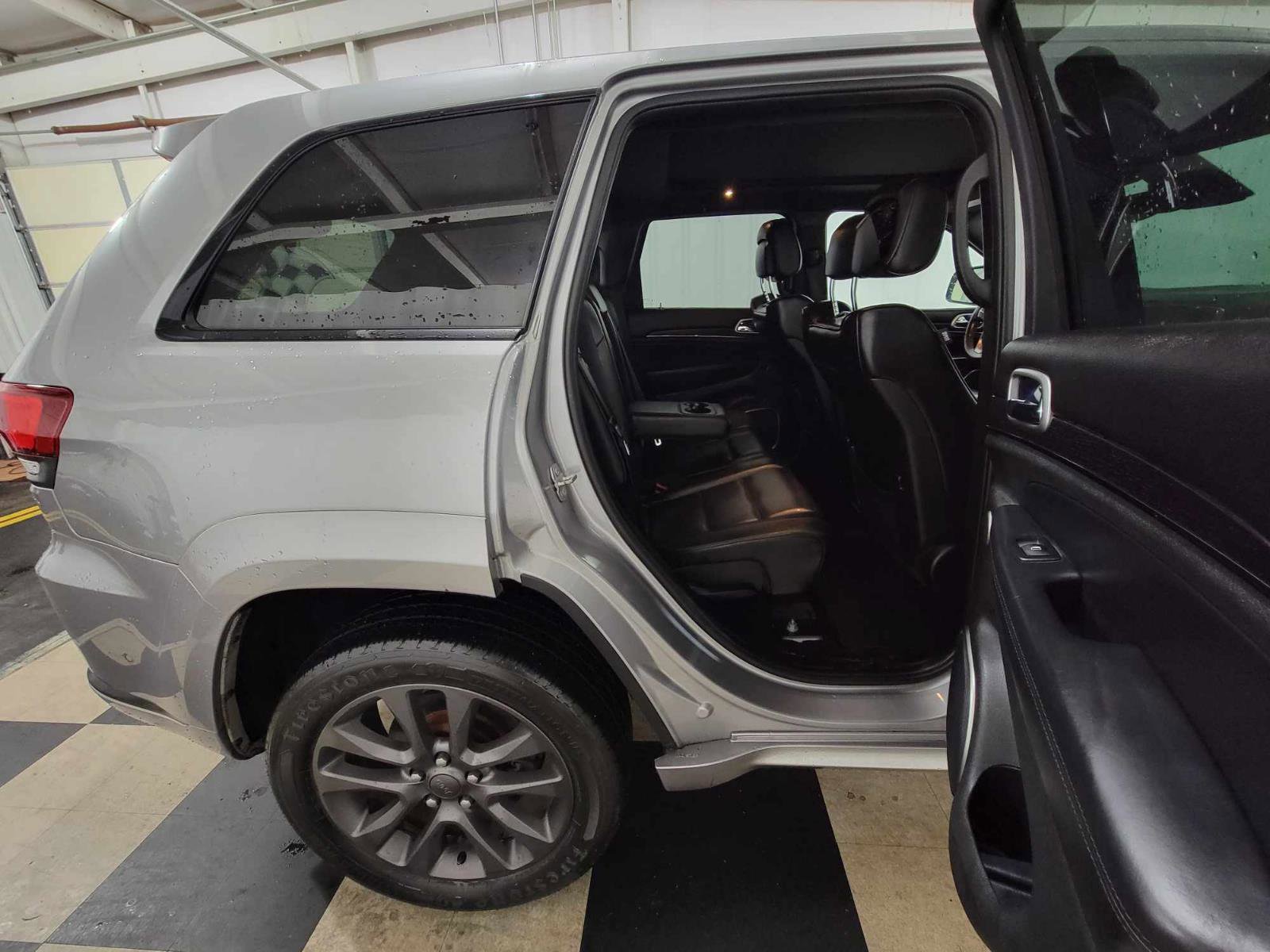 Used 2018 Jeep Grand Cherokee High Altitude image 28