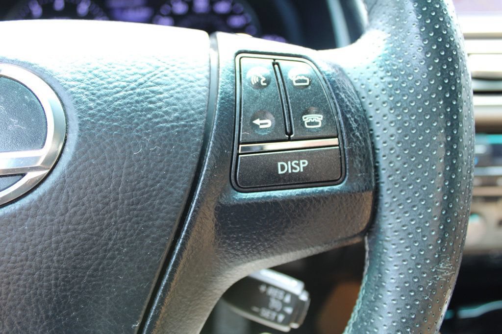 Used 2014 Lexus LS 460 w/ F Sport Package RWD image 31