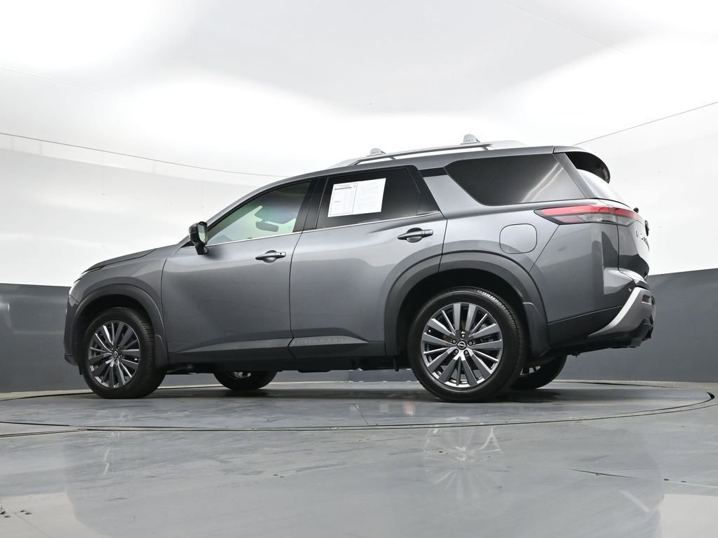 Used 2024 Nissan Pathfinder SL w/ SL Premium Package image 43