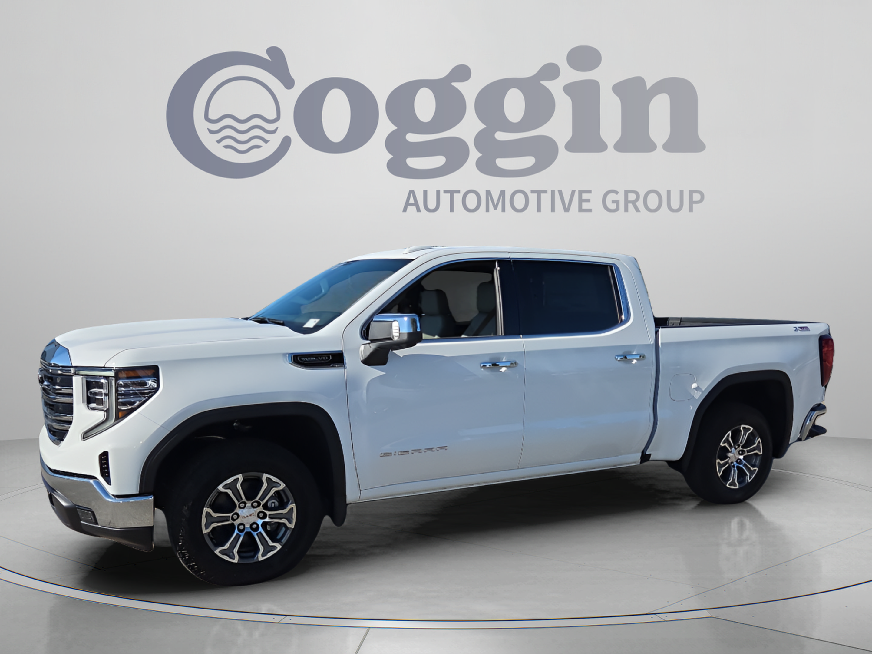 New 2026 GMC Sierra 1500 SLT w/ X31 Off-Road Package