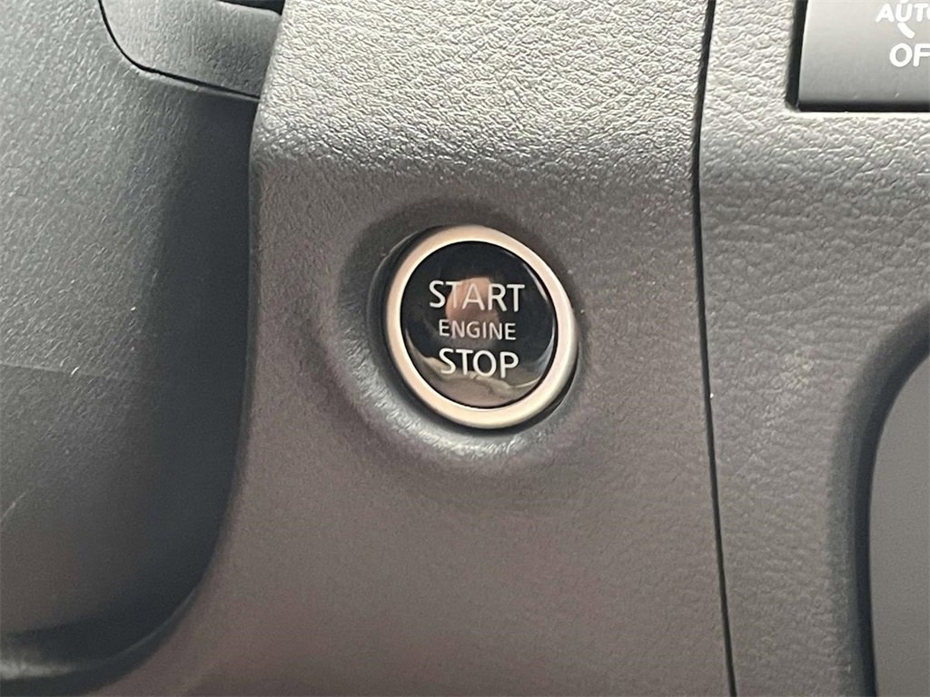 New 2025 Nissan Frontier PRO-4X w/ Pro Premium Package image 20