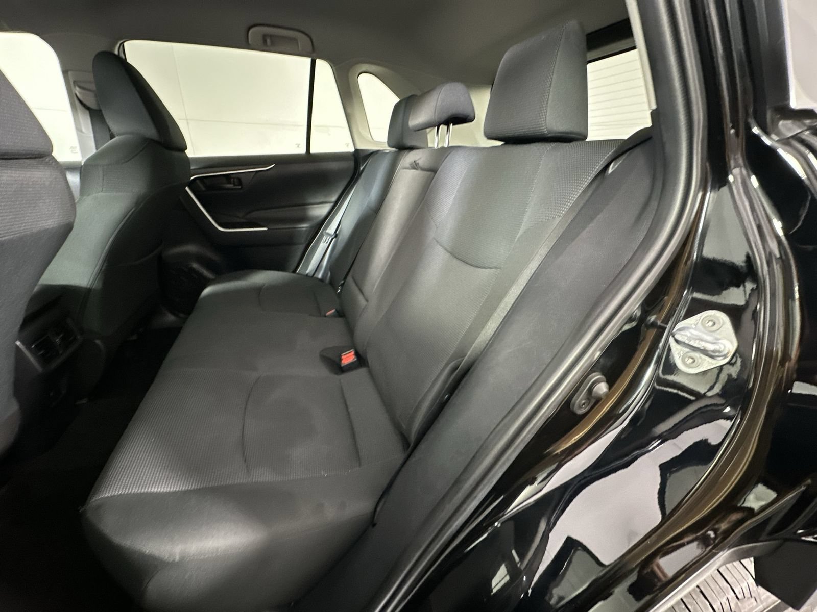 Used 2024 Toyota RAV4 LE FWD image 22
