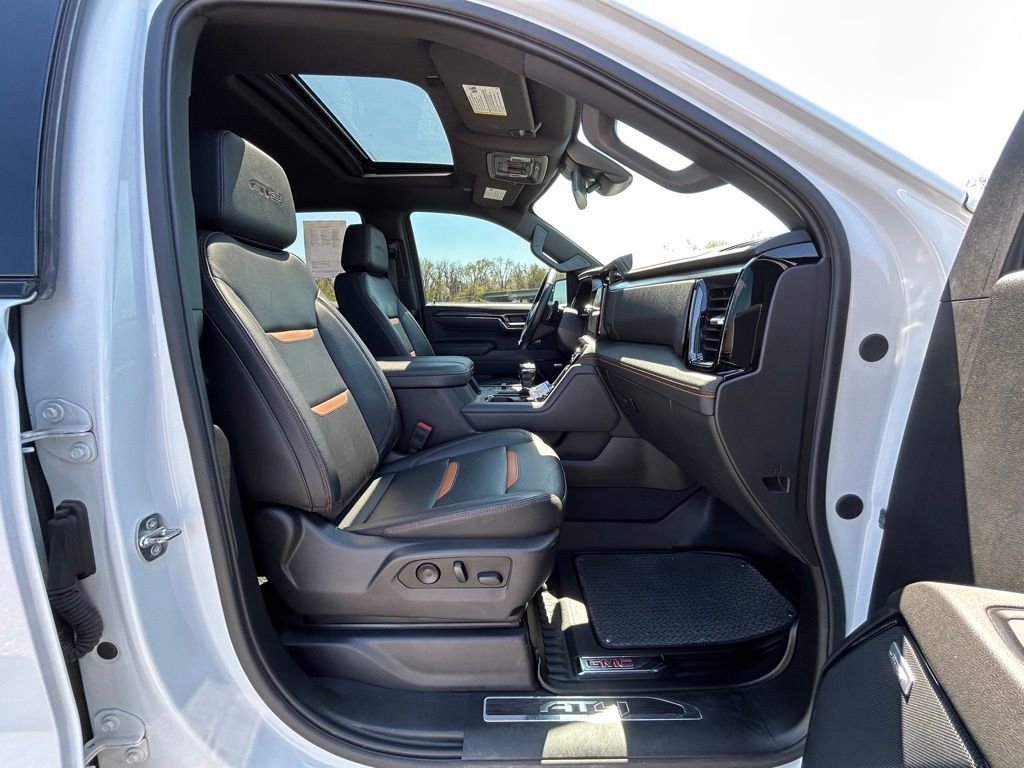 Used 2024 GMC Sierra 1500 AT4 w/ AT4 Preferred Package image 22