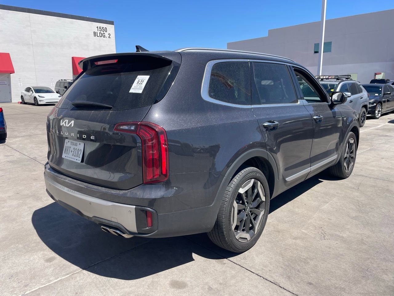 Used 2025 Kia Telluride S image 2