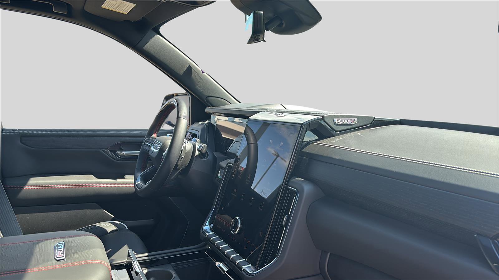 New 2026 GMC Yukon AT4 Ultimate w/ LPO, Floor Liner Package image 26