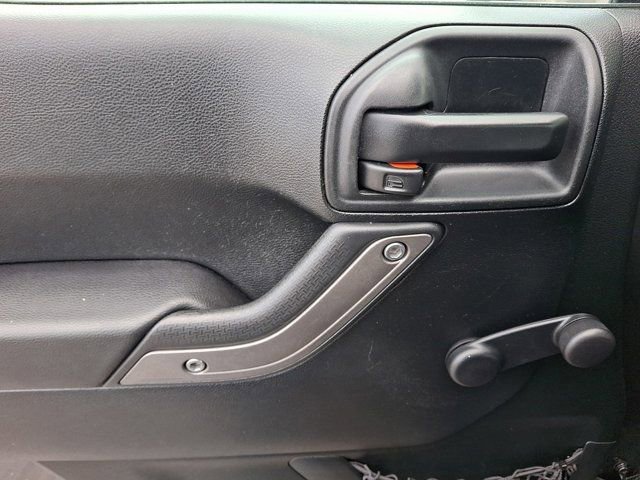 Used 2017 Jeep Wrangler Sport image 18