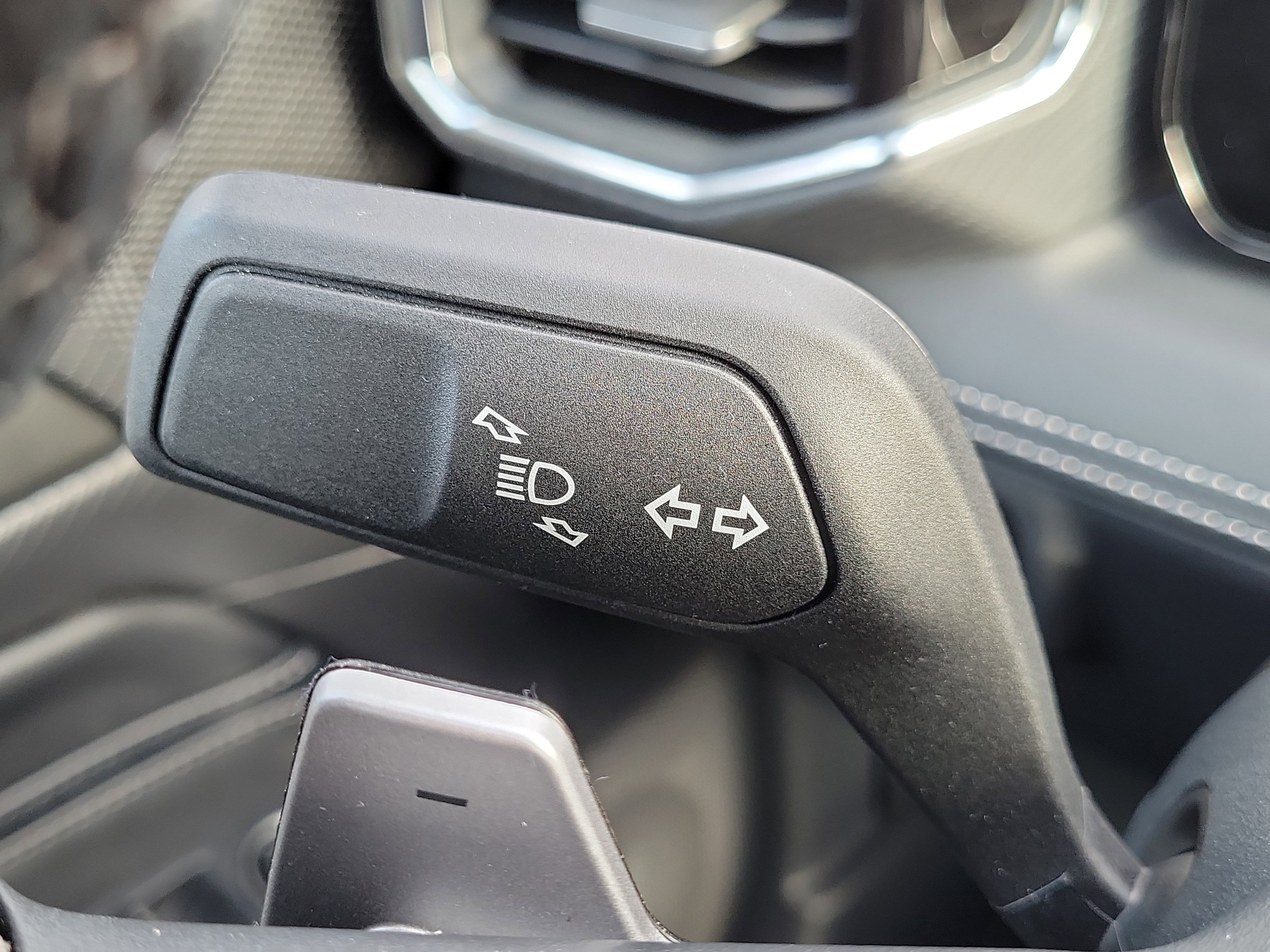 Used 2025 Ford Mustang GT Premium image 21