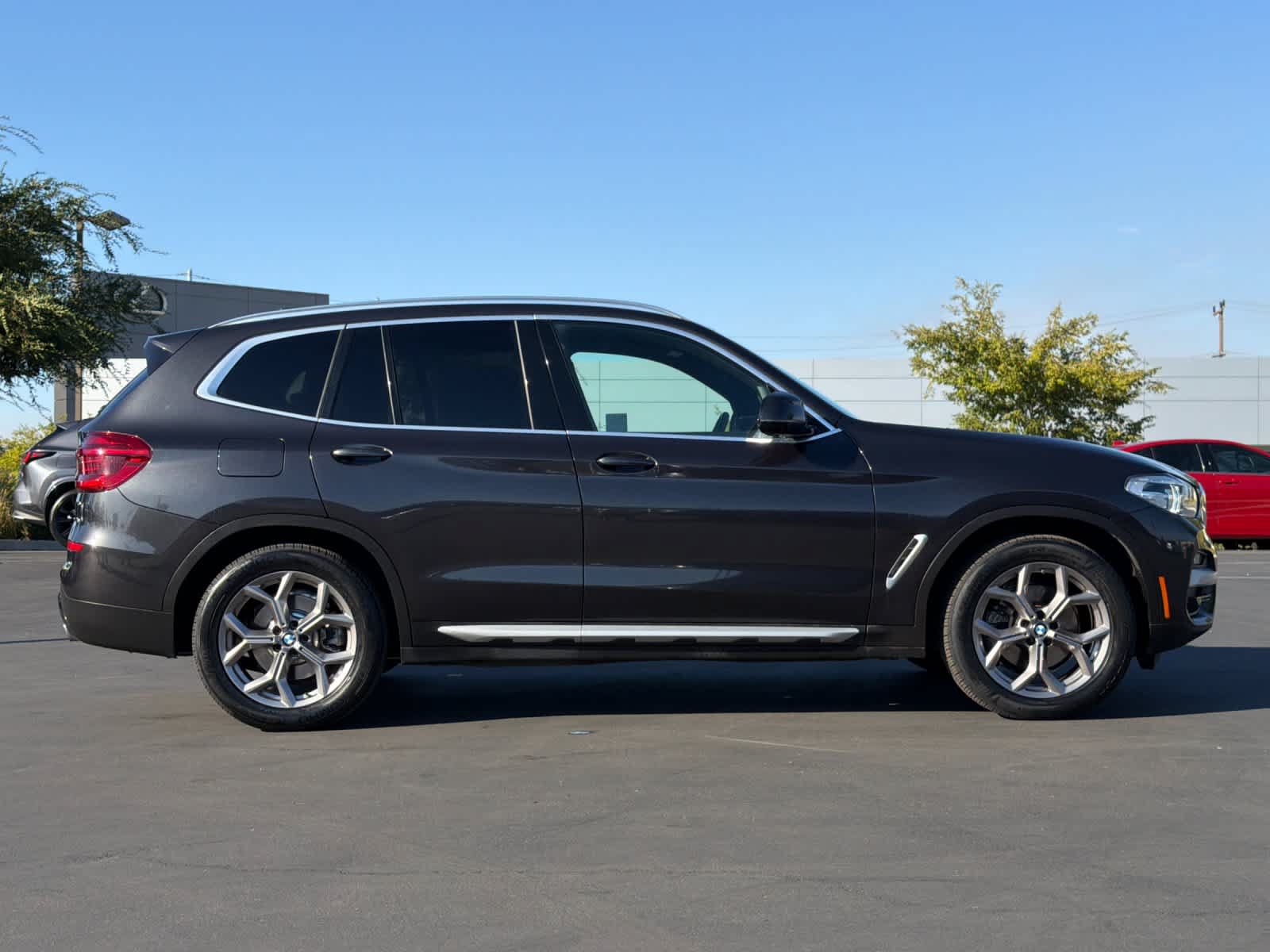 Used 2021 BMW X3 xDrive30i w/ Premium Package AWD/4WD image 6