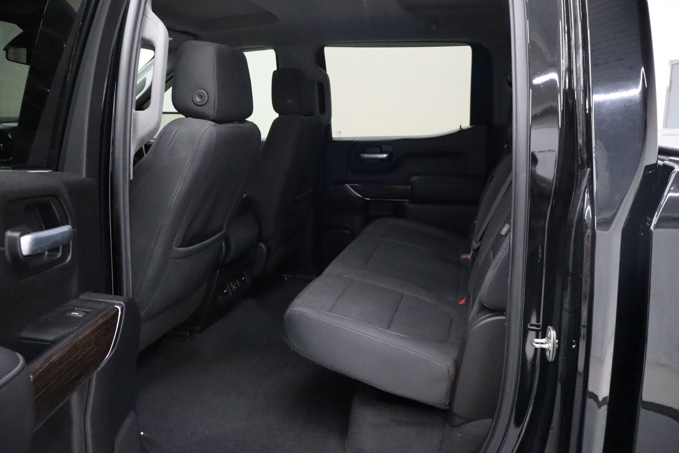 Used 2021 GMC Sierra 1500 SLE w/ Preferred Package AWD/4WD image 23
