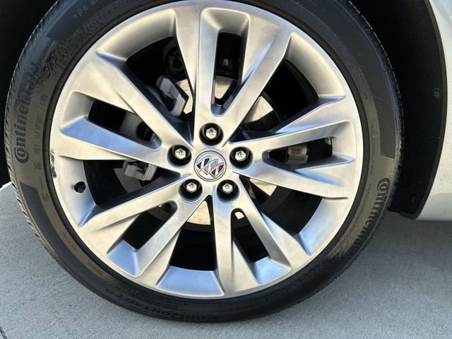 Certified 2023 Buick Envision Avenir AWD/4WD image 21