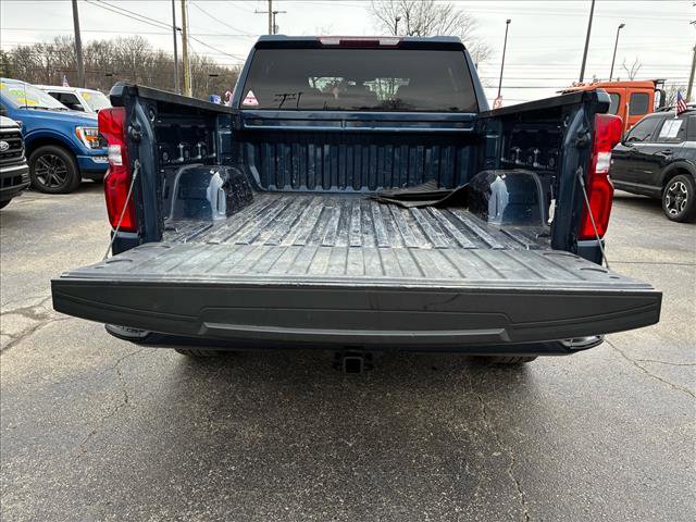 Used 2022 Chevrolet Silverado 1500 Custom AWD/4WD image 7