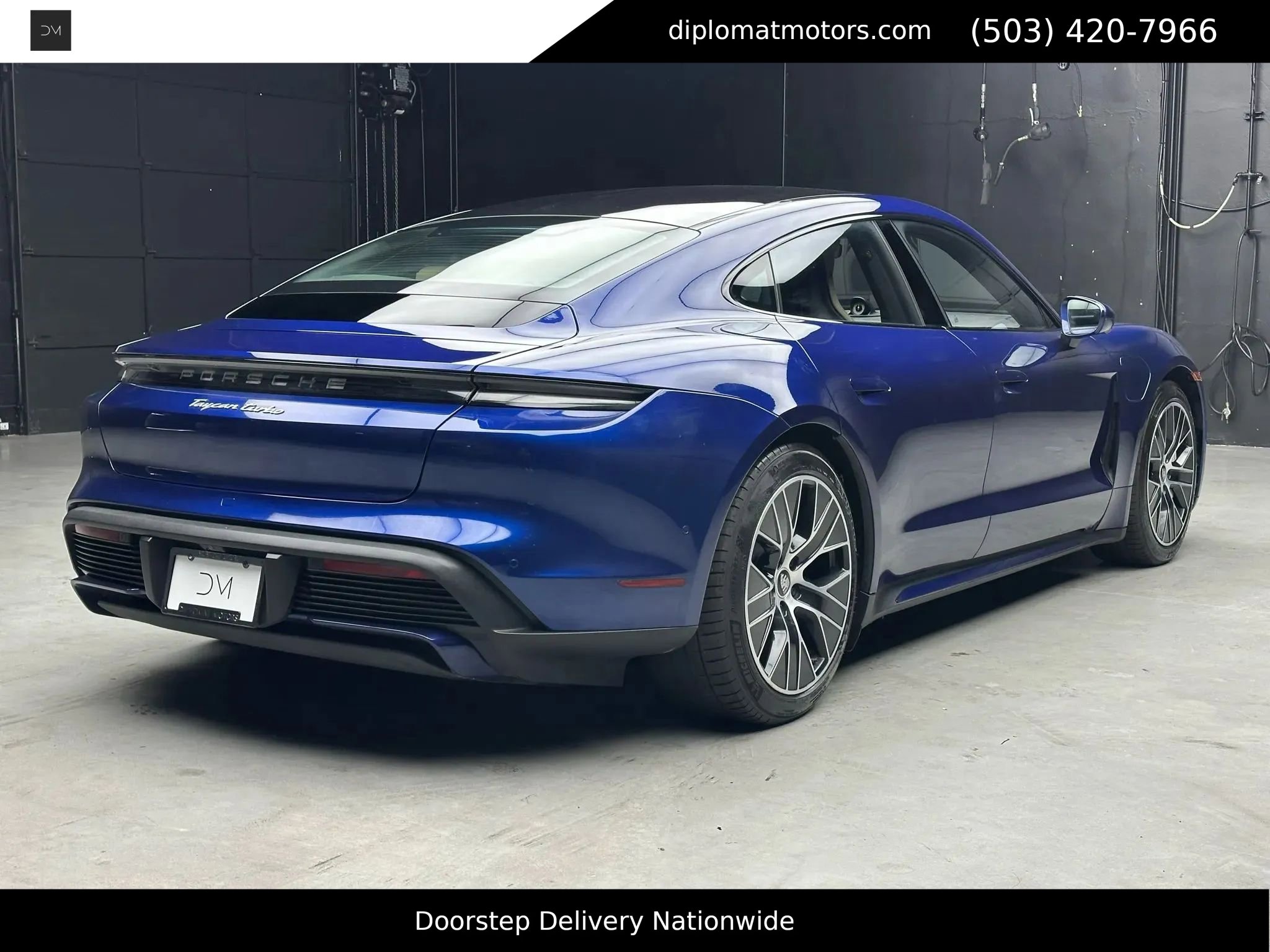 Used 2020 Porsche Taycan image 6