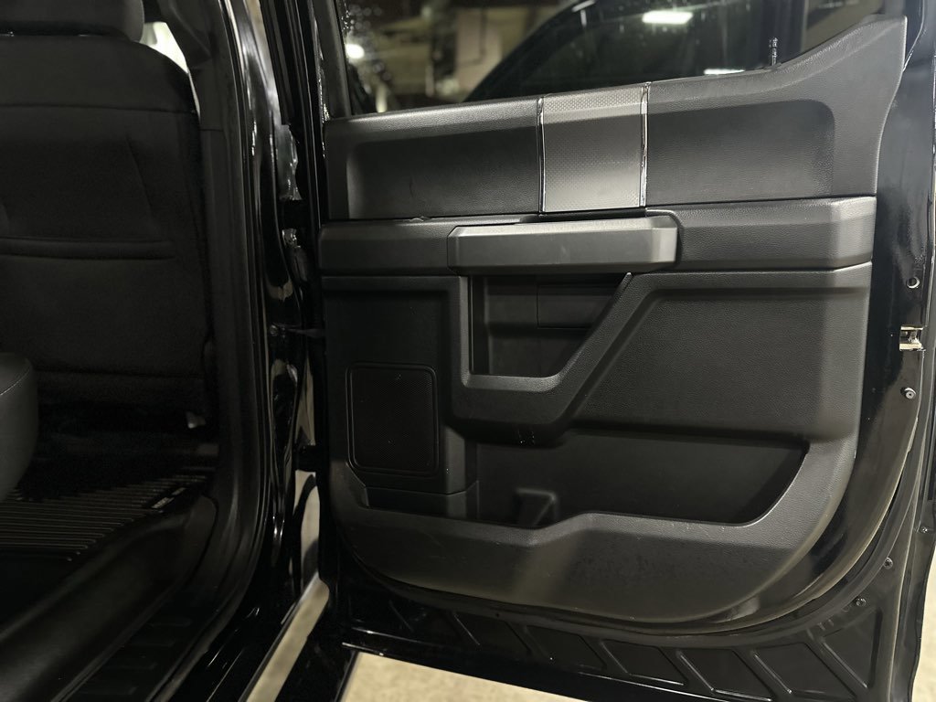 Used 2016 Ford F150 XLT w/ Equipment Group 301A Mid image 37