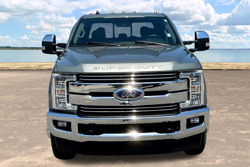 Used 2019 Ford F350 Lariat w/ Chrome Package AWD/4WD image 2