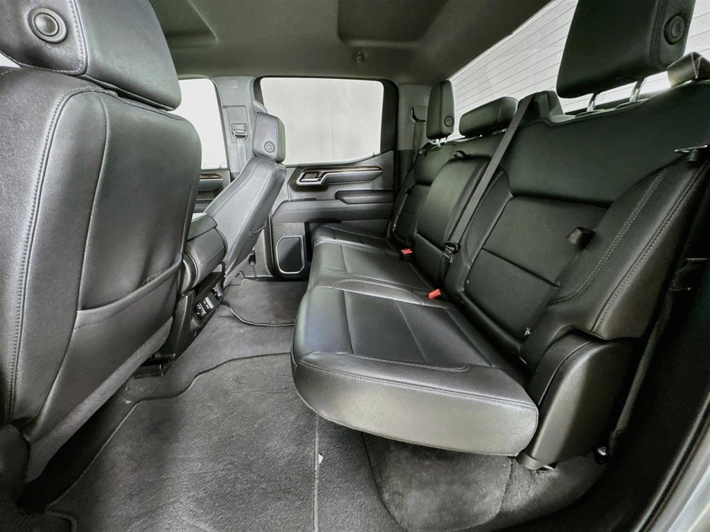 Used 2025 GMC Sierra 1500 SLT RWD image 29