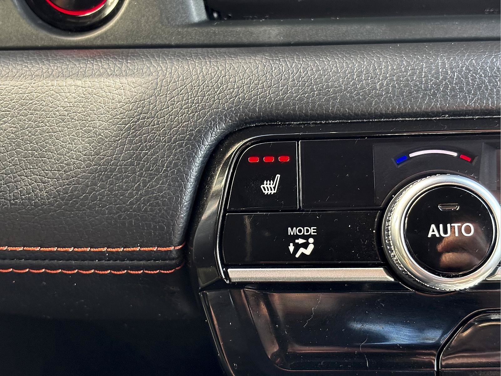 Certified 2023 Honda Pilot Sport image 23