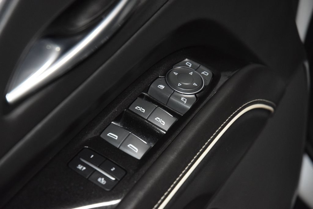 Used 2023 Cadillac Escalade ESV Sport Platinum w/ Heavy-Duty Trailer Package AWD/4WD image 52